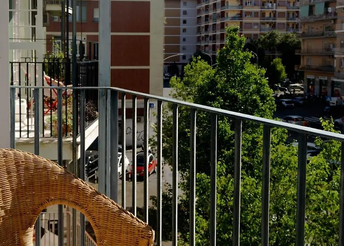 Ari's Design In Pigneto Area Appartement